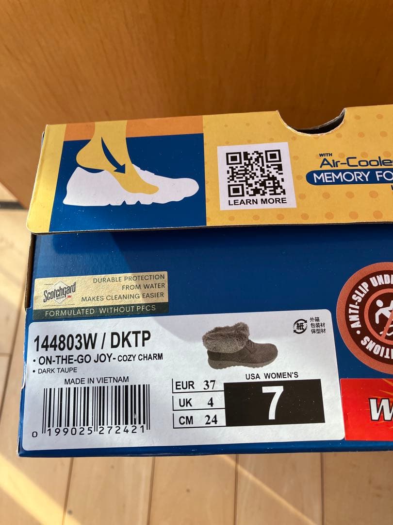 【新品】SKECHERS スケッチャーズ/スリップインズ スニーカー 24.0