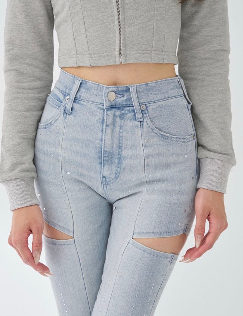 ドロップビジューフレアデニムパンツ I-BLU