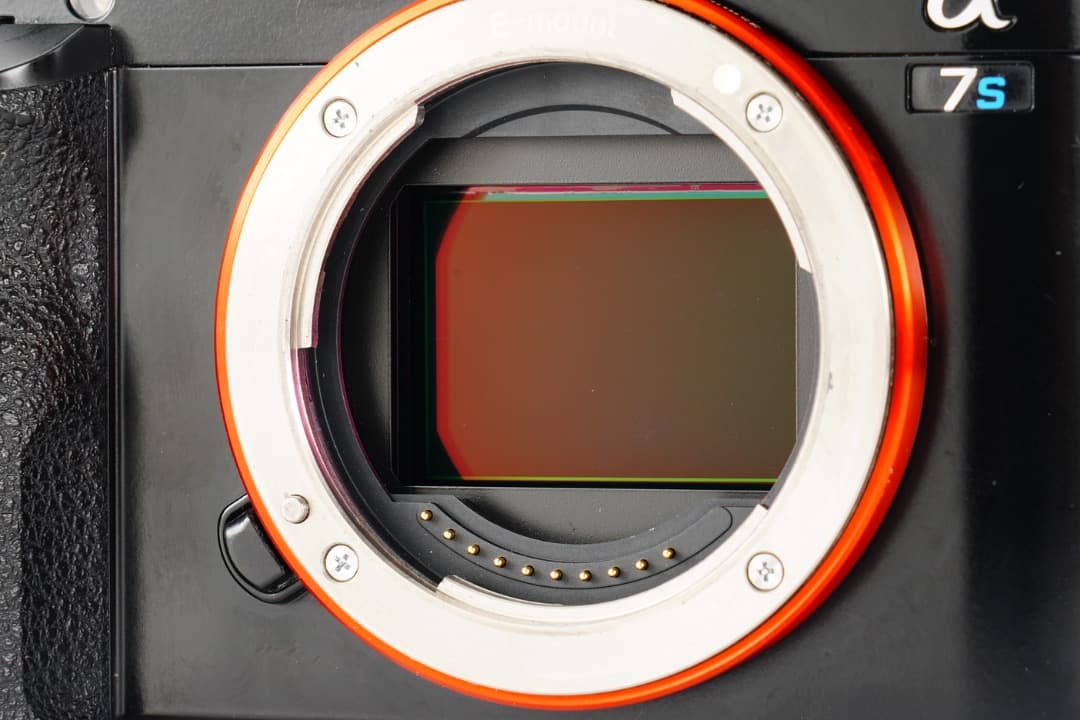 SONY 真・ILCE-7S フルサイズ 4K撮影 低照度最強 制限解除