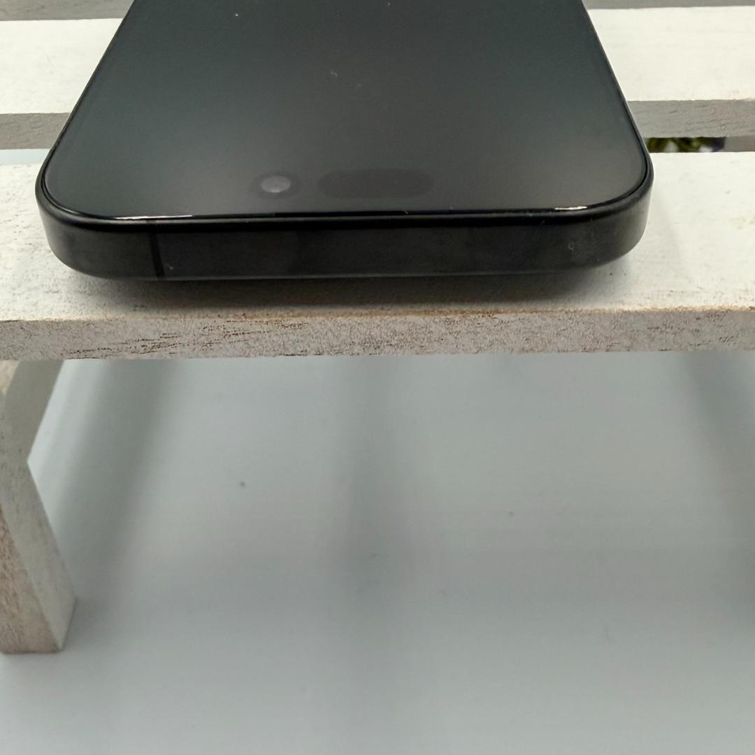 【美品】iPhone15 Pro 128GB ブラック 314