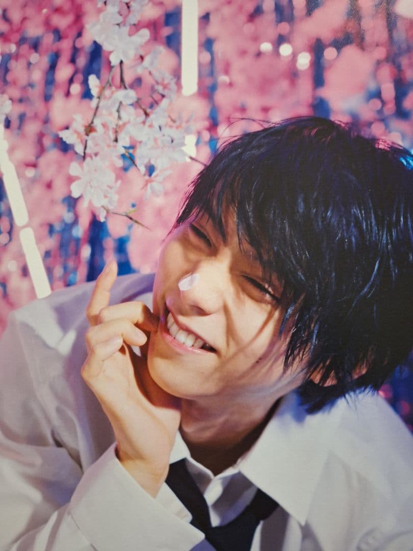 【半額以下！】羽生結弦永久保存版大型本写真集『Tai 』