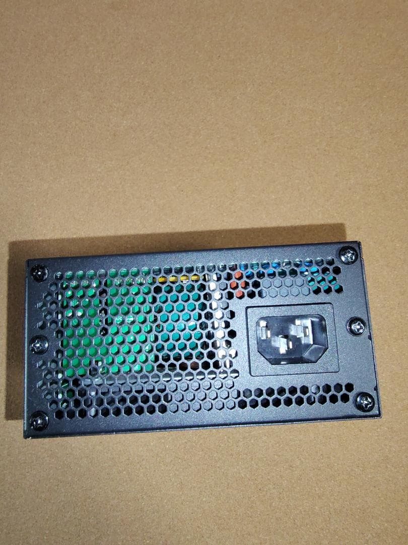 再値下げしました！！NZXT C750 750W SFX電源ユニット