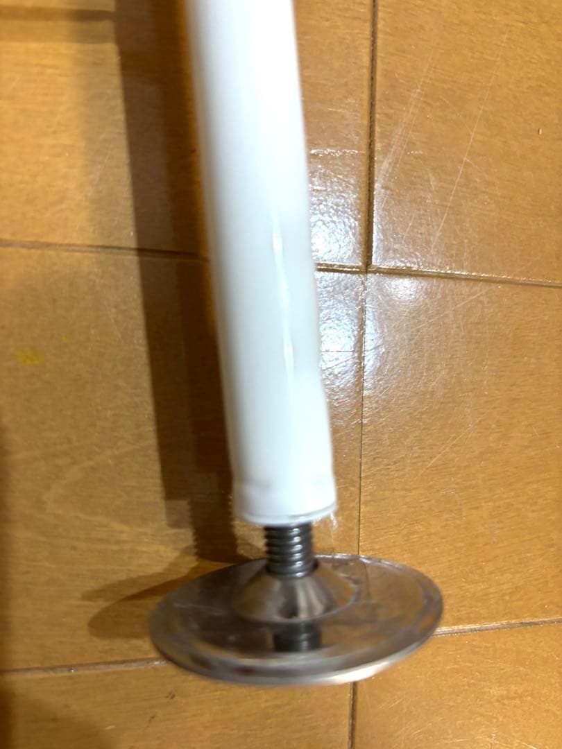 人気！ステンレス 燕三条 突っ張り キッチン ラック 水切り カゴ　ホワイト