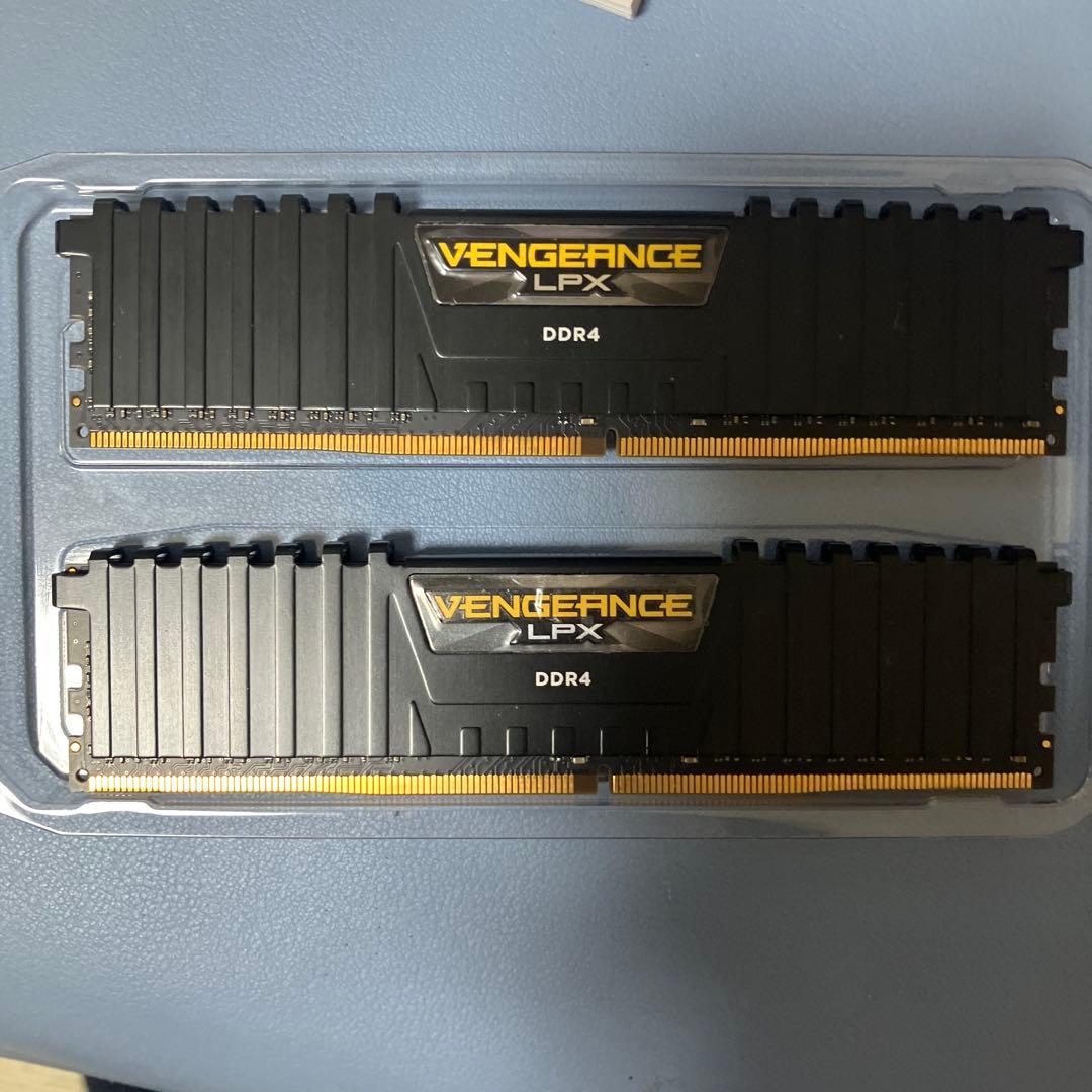 Vengeance LPX DDR4 16GB 2枚セット