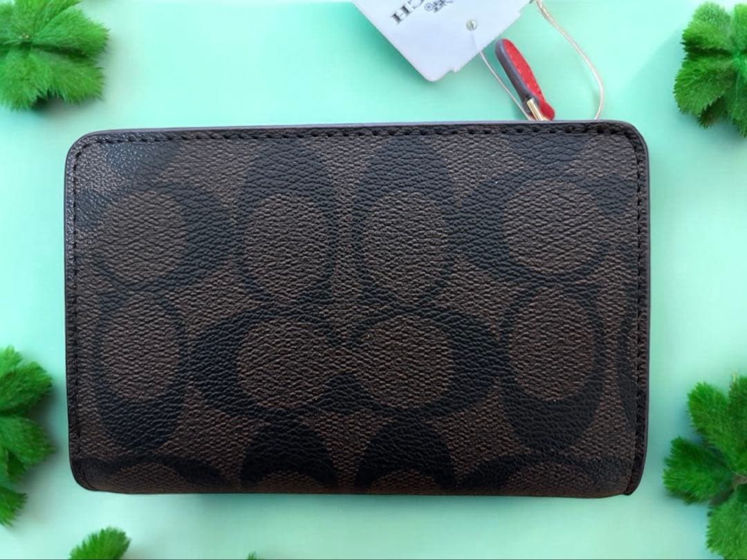 【新品】COACH ★二つ折り財布シグネチャー