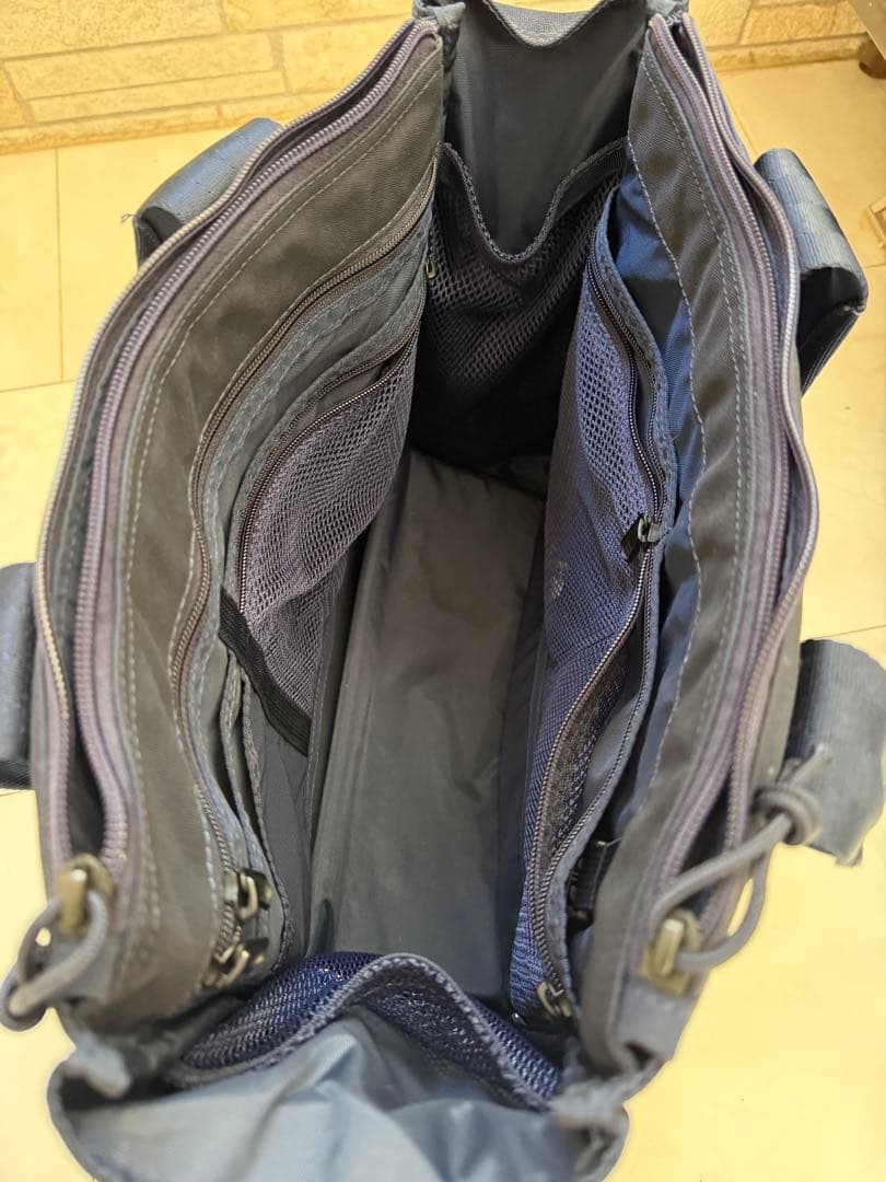 ★最終値引き★BRIEFING ネイビー トートバッグ