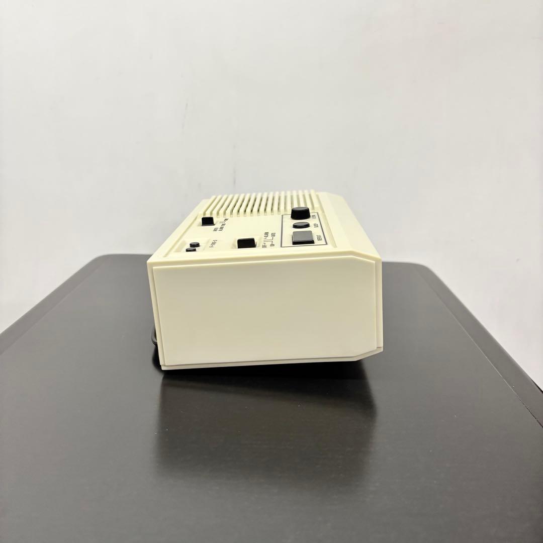 デジタル時計 ルミロック AMラジオ アラーム 目覚 レトロ スペースエイジ