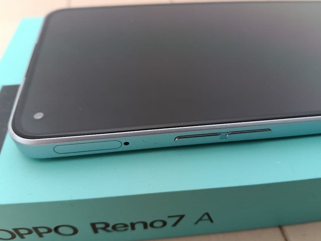 動作確認済 OPPO Reno7 A simフリー Yモバイル版 中古品