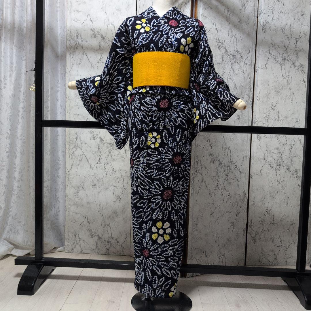 はな様ご購入有松絞り　向日葵の様な柄行 　ひろ衿