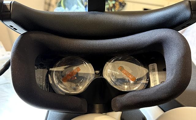 DPVR E4 Black Limited Edition VRヘッドセット