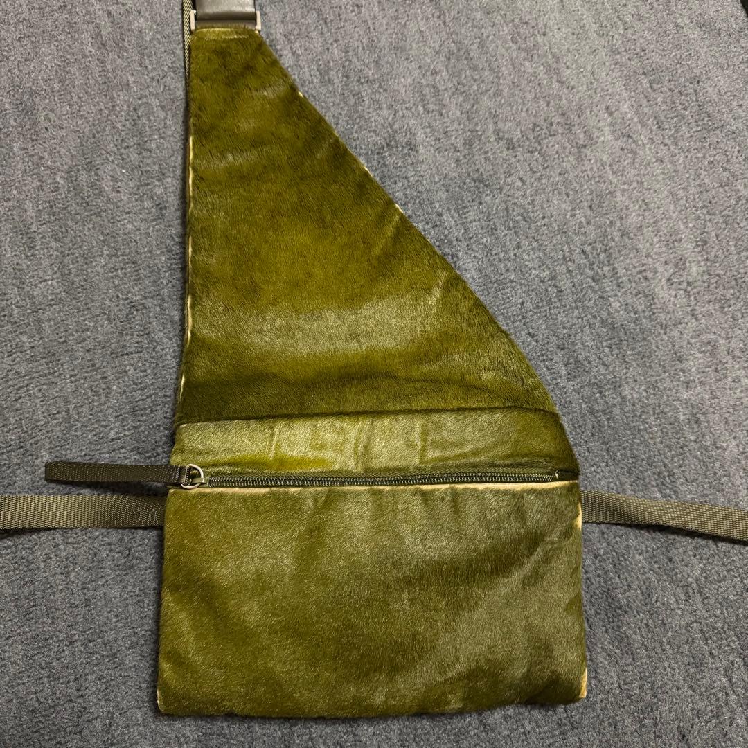 PRADA プラダ ボディバッグ ハラコ グリーン ショルダーバック ファー