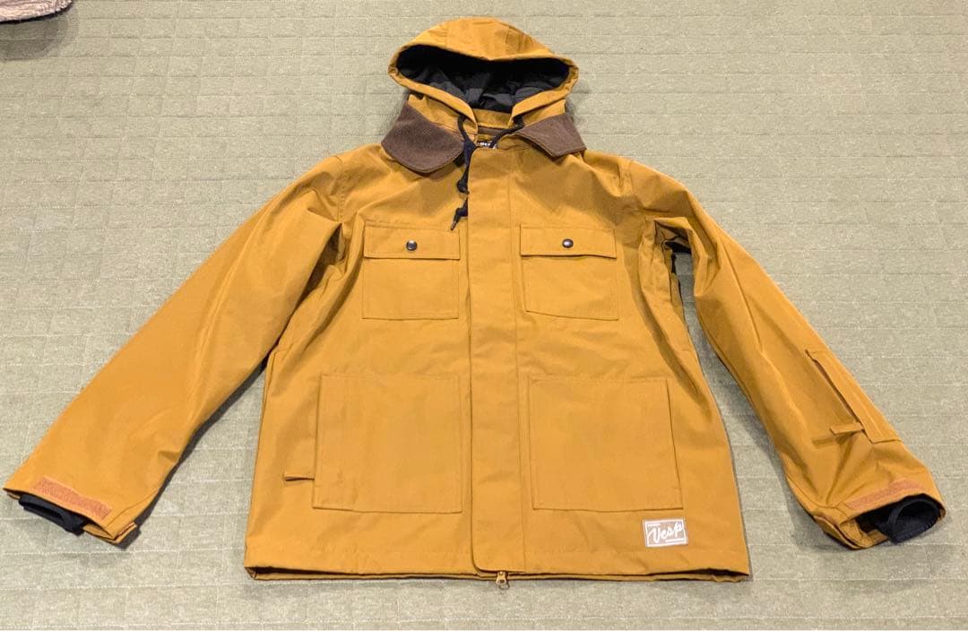 VESP 24-25 スノーボードウェア 上下セット M サイズ　ほぼ新品