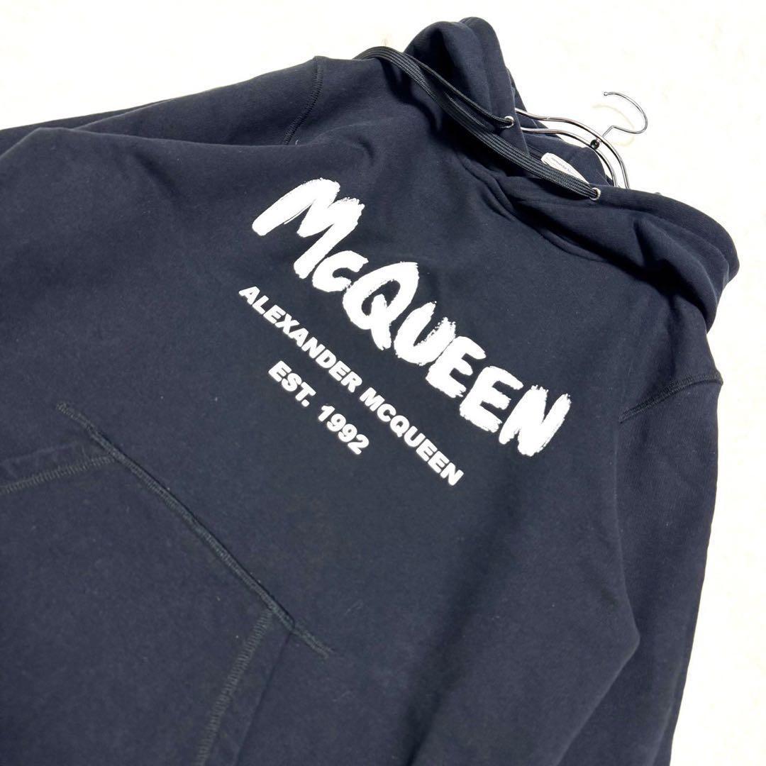 アレキサンダー マックイーン グラフィティロゴ パーカー フーディ ブラック