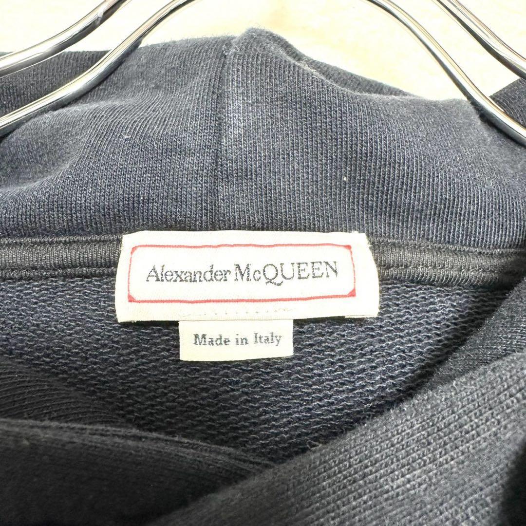 アレキサンダー マックイーン グラフィティロゴ パーカー フーディ ブラック