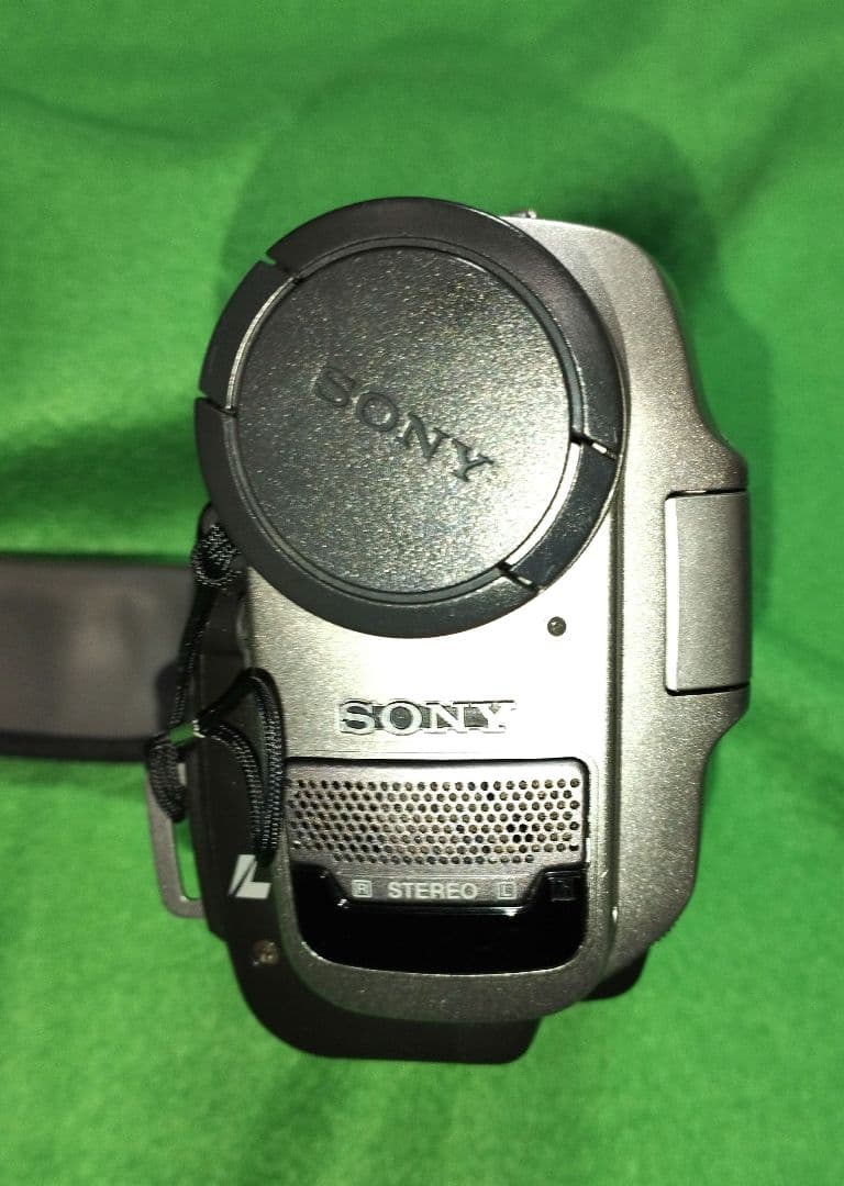 貴重なソニーの動作品 MiniDV ビデオカメラ DCR-TRV7 ミニdv