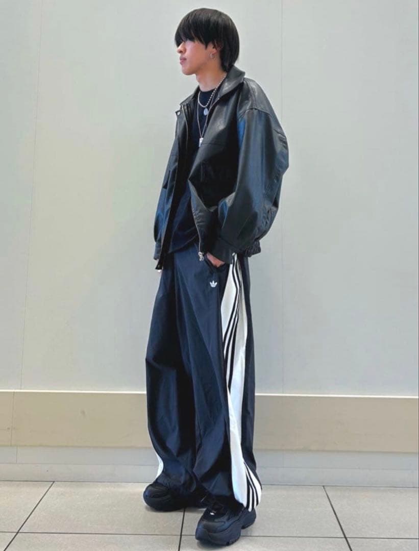 27cm アディダスオリジナルス　オズガイア / OZGAIA