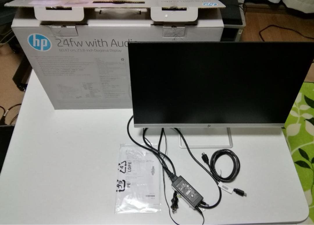 HP 24fw 23.8インチ ディスプレイ(ホワイト・Audio)