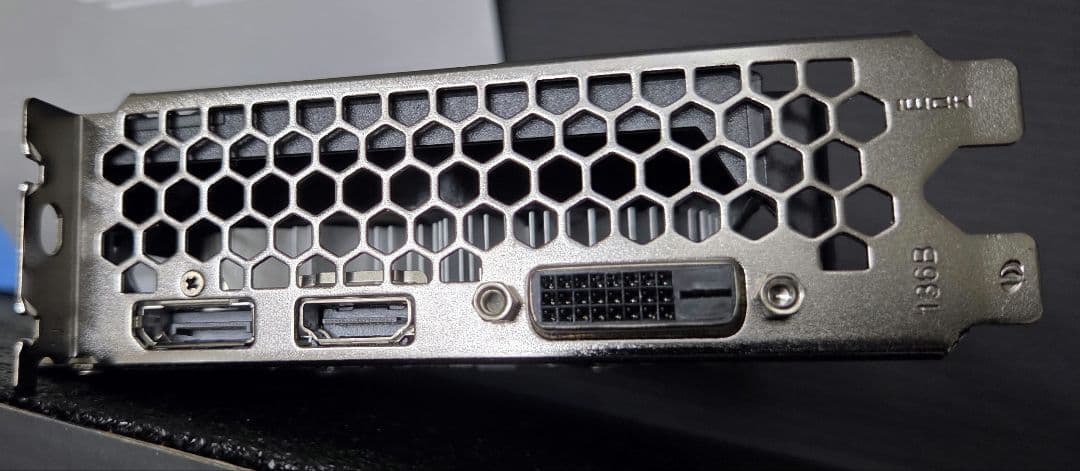 グラフィックボード・グラボ・ビデオカード Palit GeForce RTX 3050 StormX 6GB