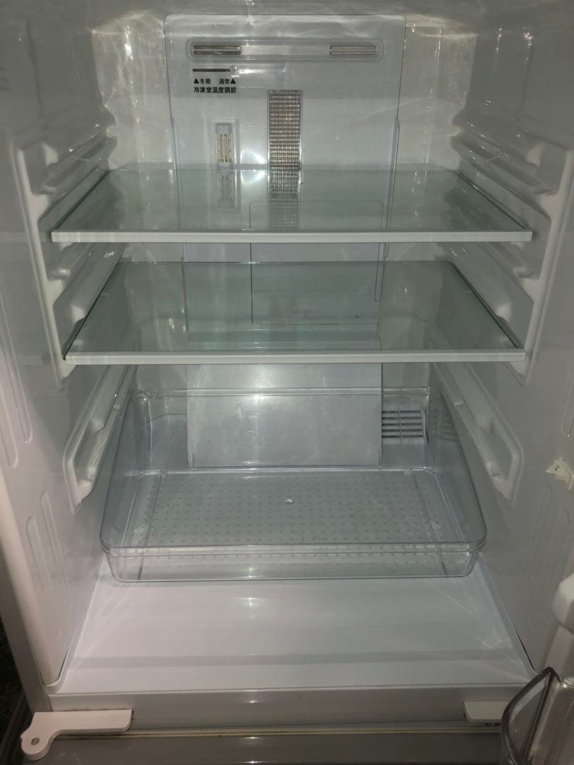 8r57 2017年製 137L 冷蔵庫 SJ-D14C-S 一人暮らし 単身用