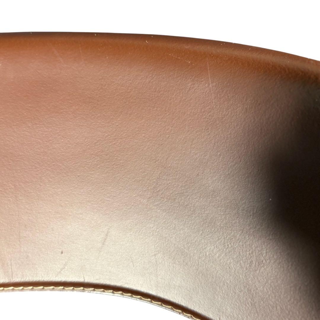 HR647 カリガリス　CICLADI 本革ダイニングチェア　レザーチェア