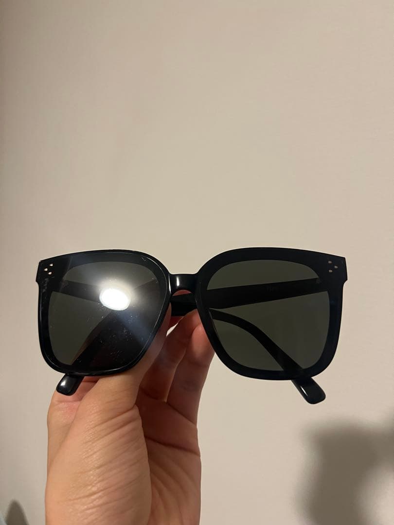 Gentle Monster ブラック サングラス