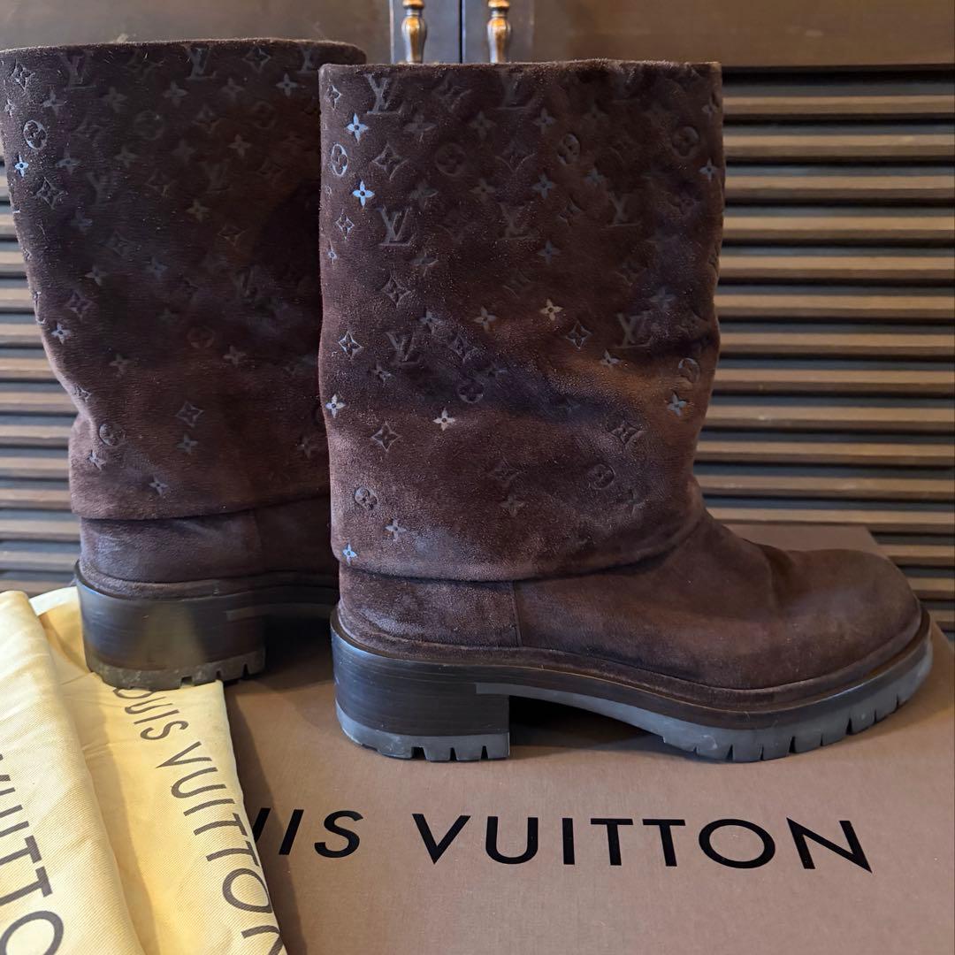 ルイヴィトン　ブーツ　スエード