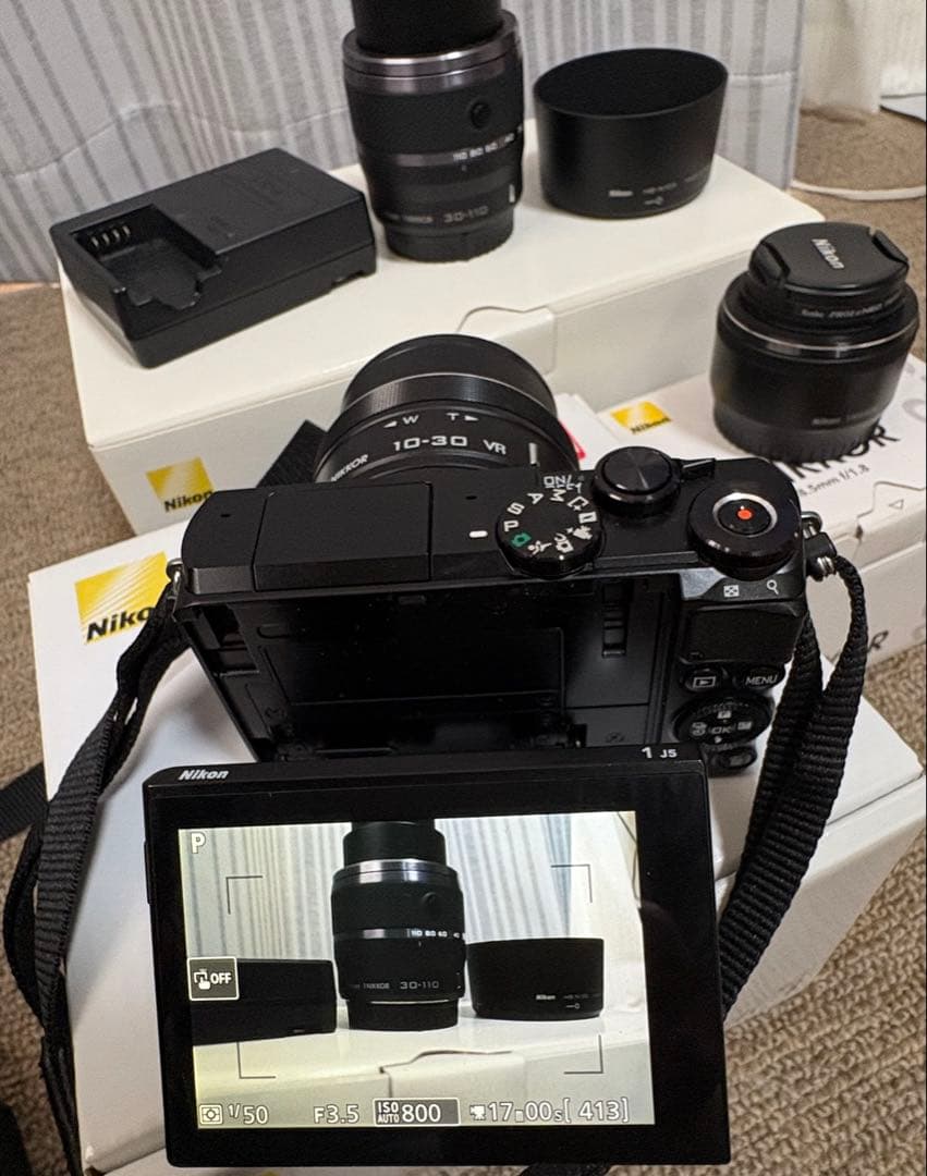 Nikon 1 J5ダブルレンズキット & NIKKOR 30-110mmレンズ