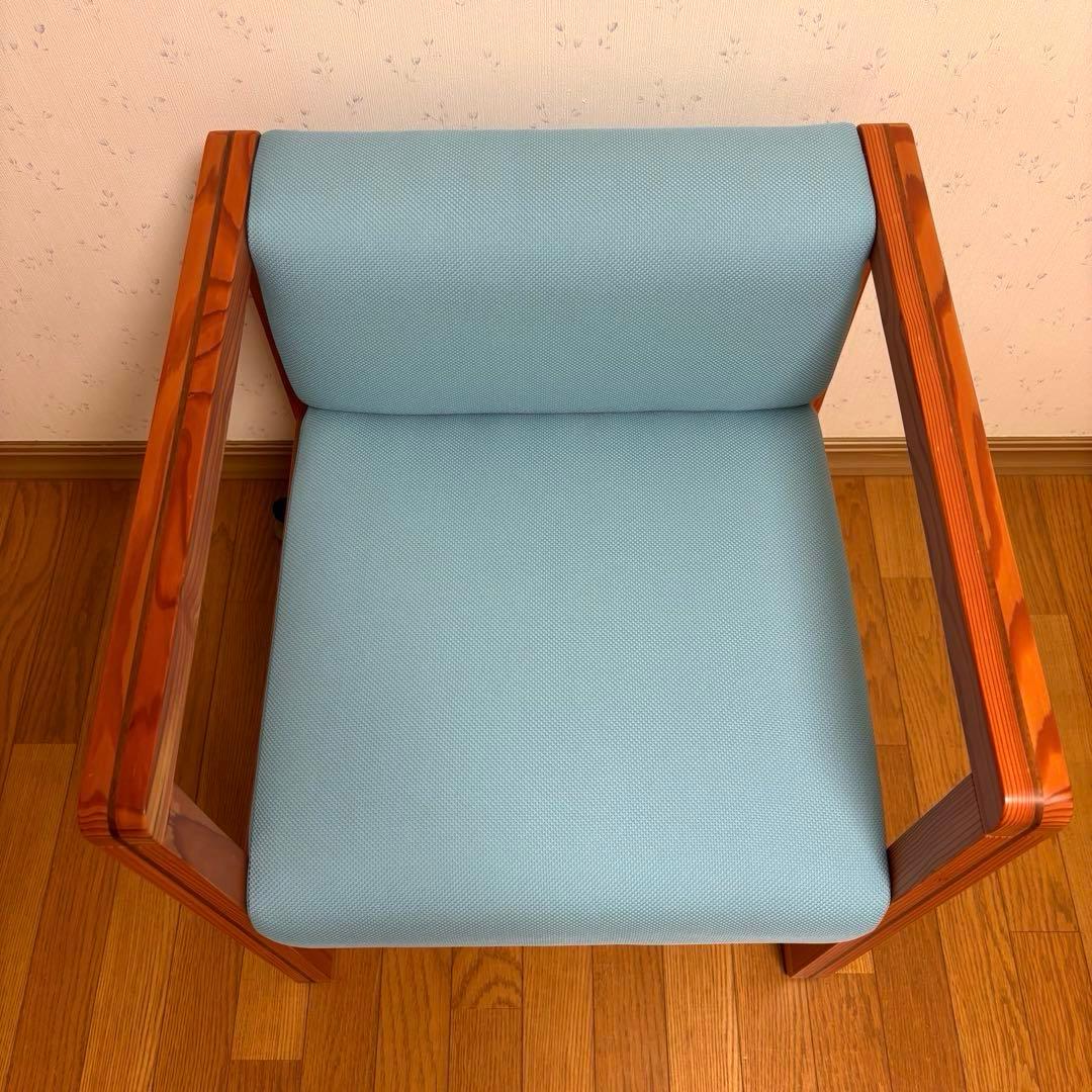 【美品】お洒落　ラウンジチェア　　大手企業設置品　北欧風　天然木