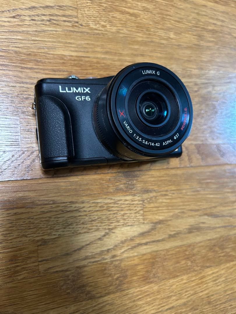 LUMIX GF6 ミラーレスカメラ 14-42mm