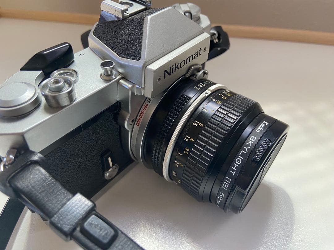 Nikomat 一眼レフカメラ SKYLIGHTレンズ付き