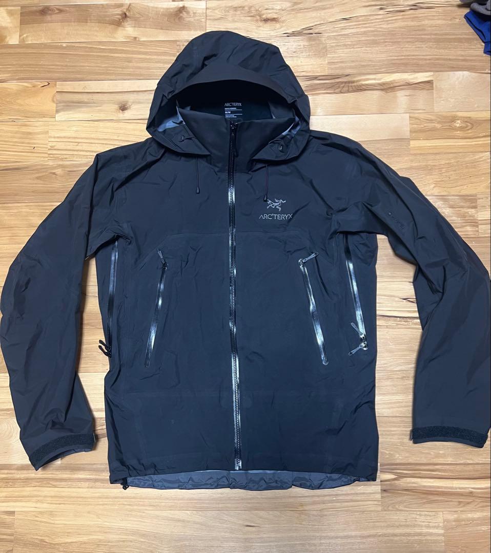 アークテリクス　ベータARジャケット M ブラック　24aw