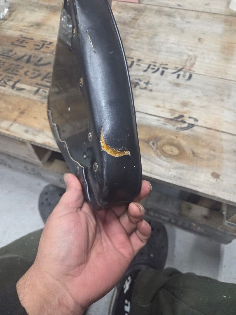 限定値下げ　ジュリアーリ シート ショベル 4速 アイアン パン