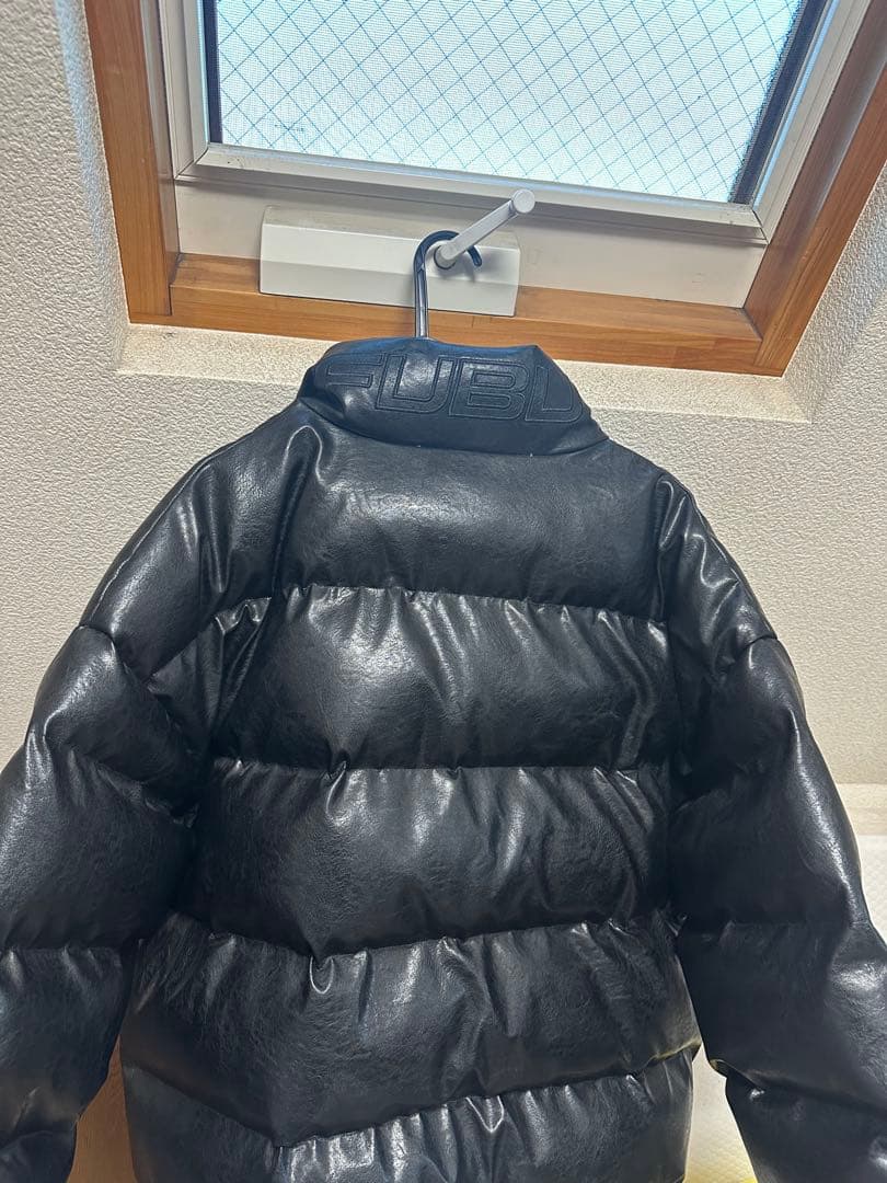 FUBU 黒 ダウンジャケット Lサイズ