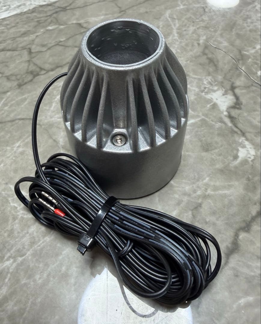 近隣トラブル 騒音 リベンジスピーカー