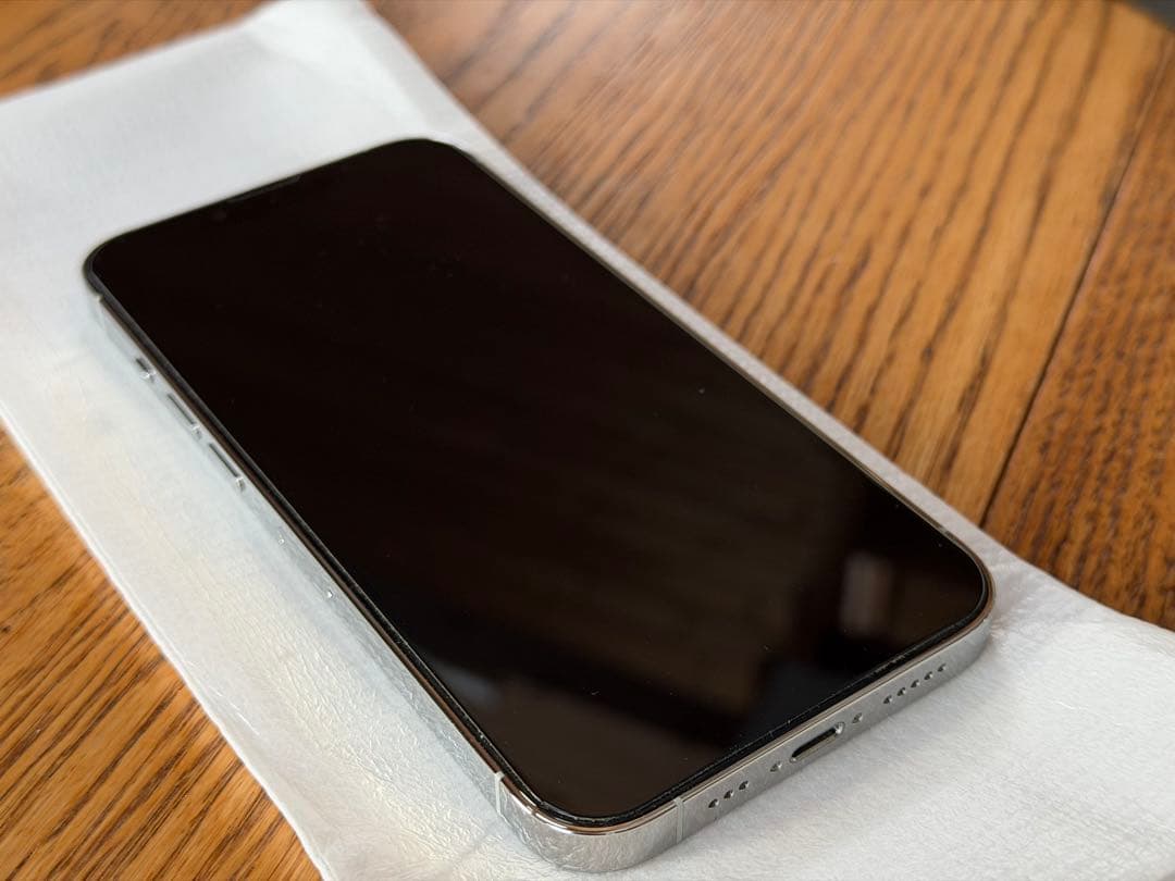 Apple iPhone 13 Pro シルバー 6.1インチ