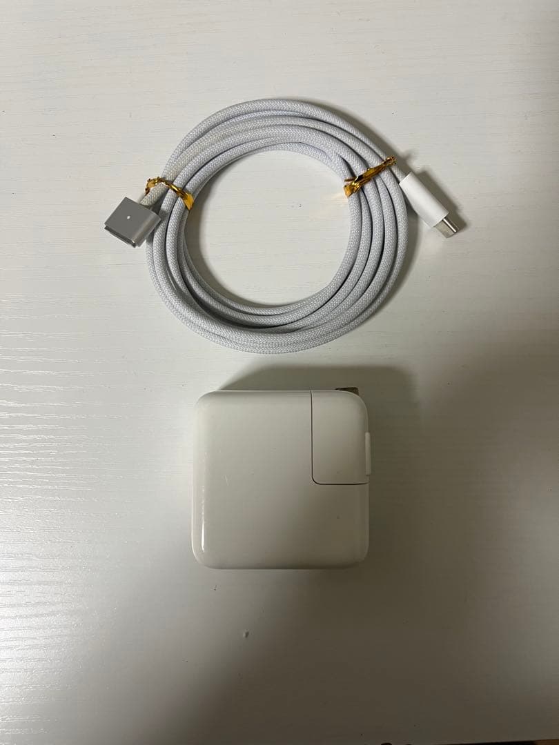 MacBook Air M2 Appleマウス付き