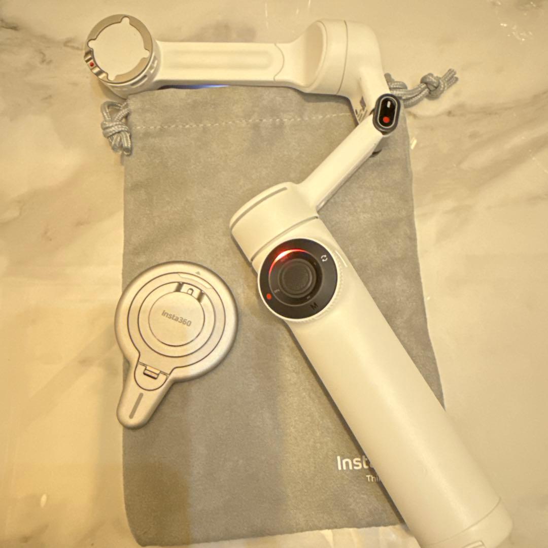 Insta360 Flow2 Pro-AI スマホジンバル　クリエイターキット