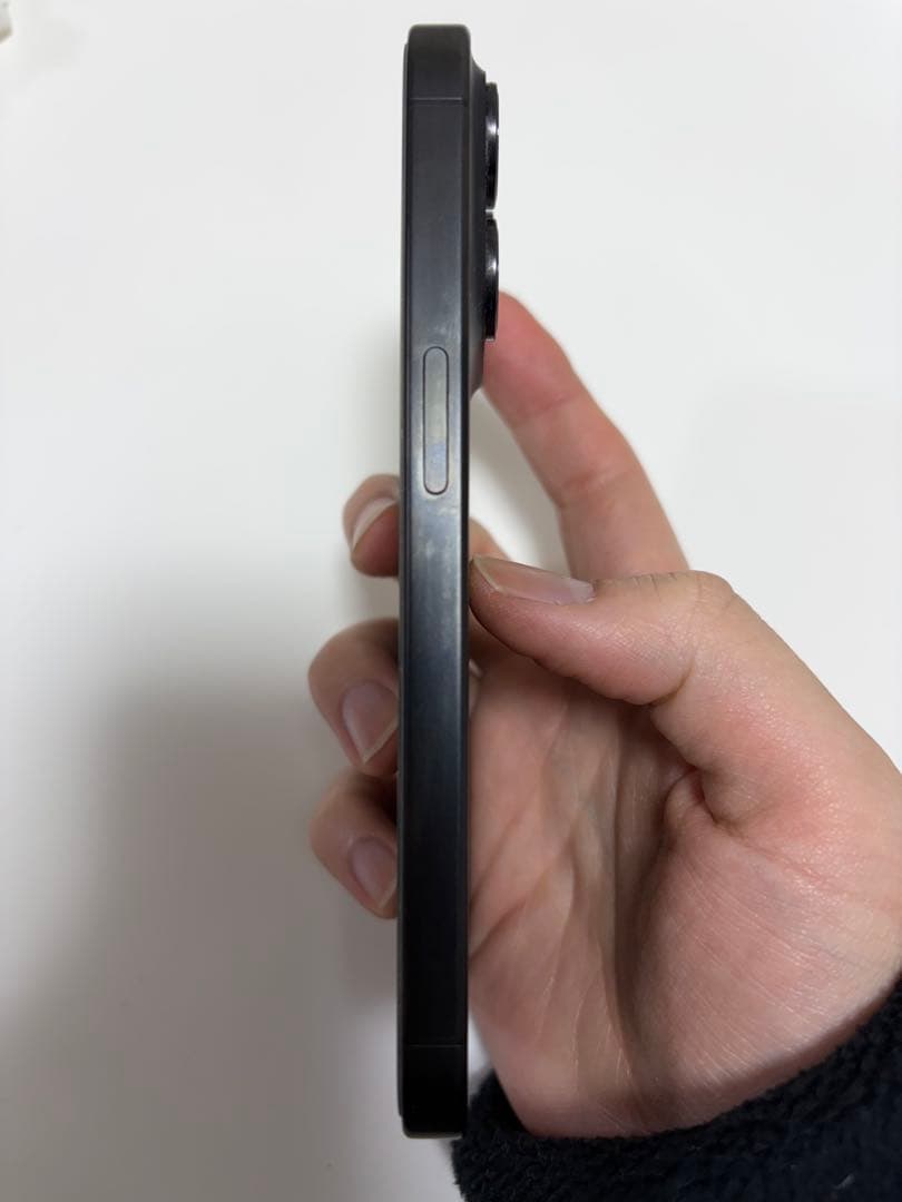 iPhone 15 pro 256GB ブラック SIMフリー