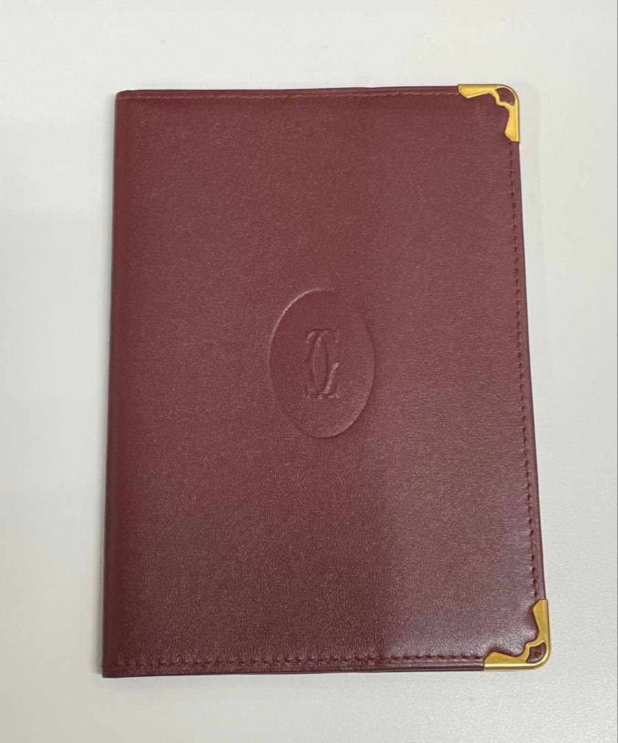 Cartier バーガンディ レザー パスポートケース