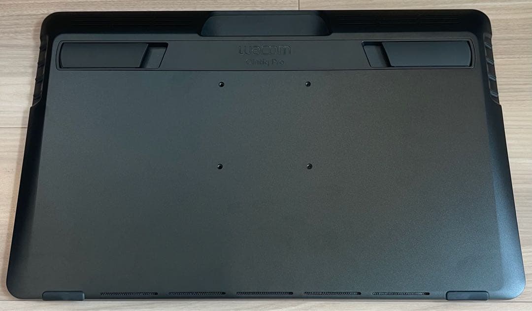 美品Wacom Cintiq Pro 16 2021 特典未使用　DTH167