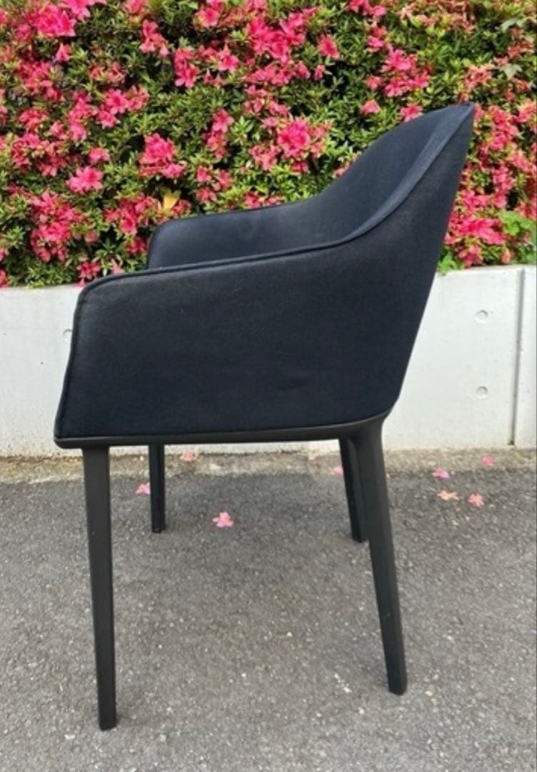 【値下交渉可】Vitra ヴィトラ　ソフトシェル アームチェア　ブラック