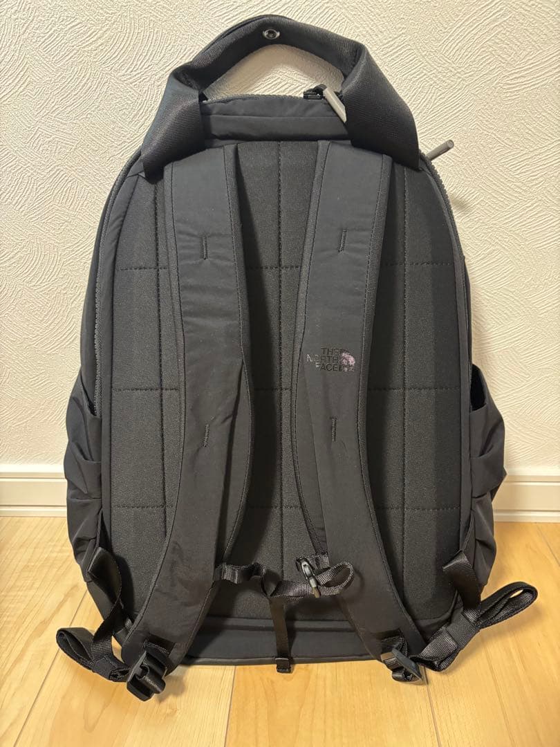 ノースフェイス　ネバーストップデイパック（レディース）リュック／デイパック