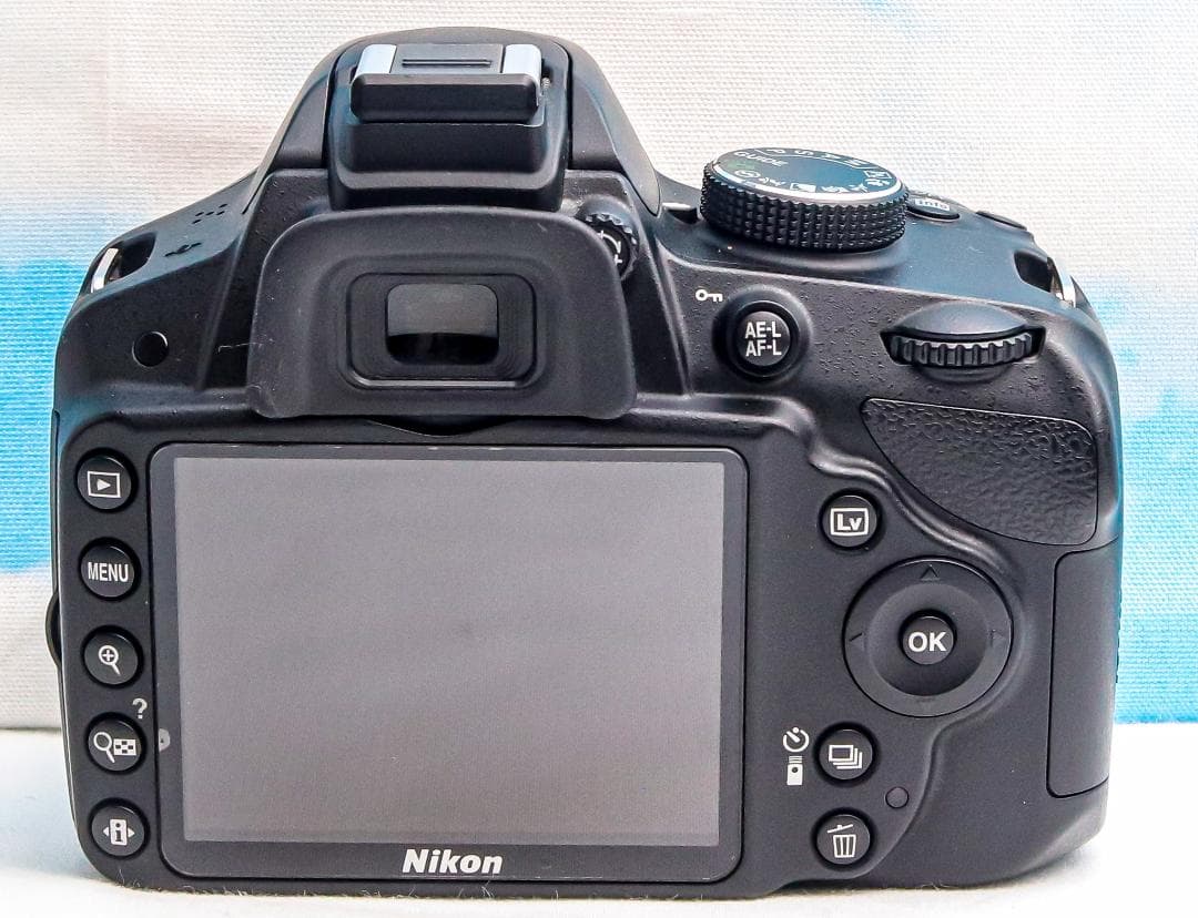 ニコン Nikon D3200⭐️ガイドモードで安心撮影⭐️スマホ転送できる⭐️