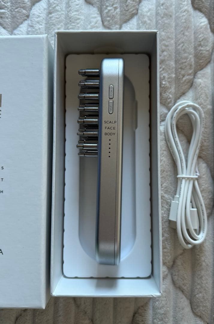 サロニア SALONIA EMS LIFT BRUSH シルバー