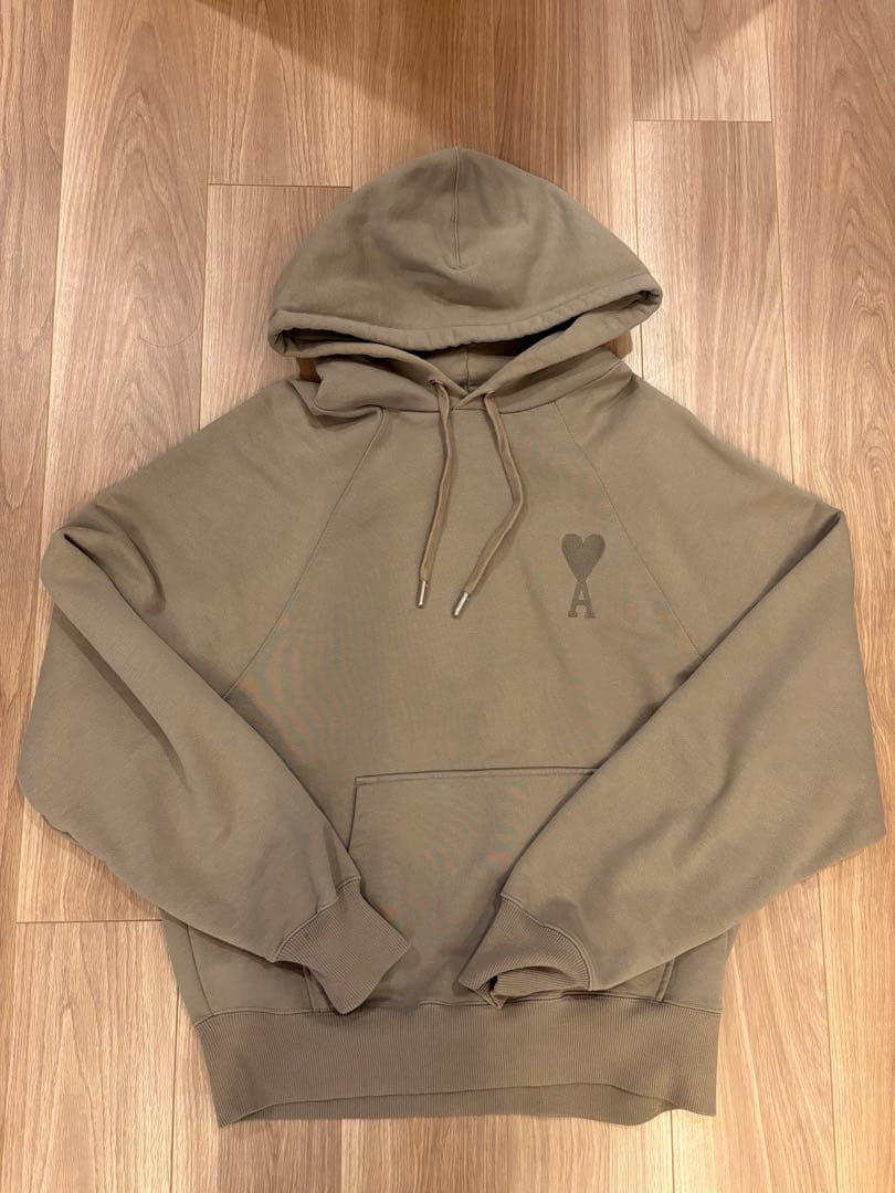 アミパリス(ami paris) ベージュパーカー