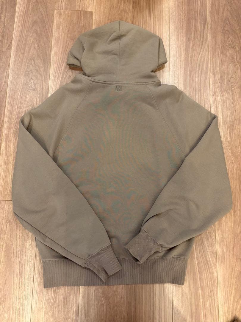 アミパリス(ami paris) ベージュパーカー