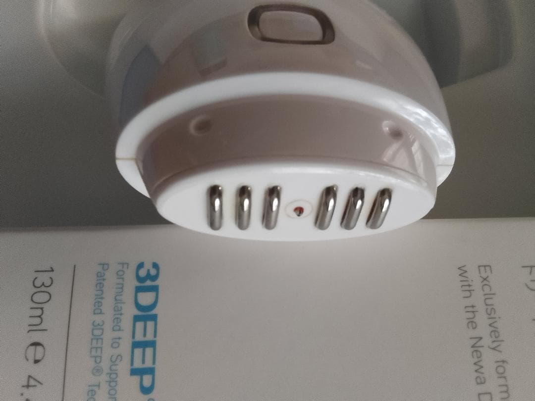 newa Lift 美顔器 3DEEP技術