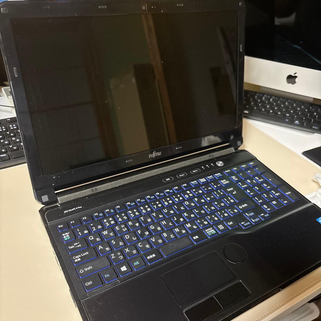 【ジャンク】ノートpc ノートパソコン 起動不可 部品取り 修理用 現状品 4点