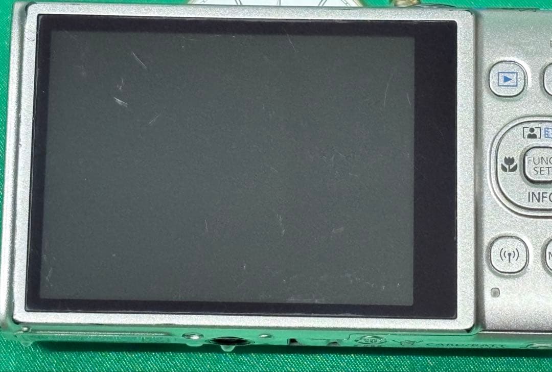 ⭐️M1006A⭐️ Canon IXY 650 PC2274