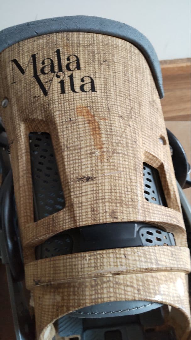 バートン マラビータ　Mサイズ